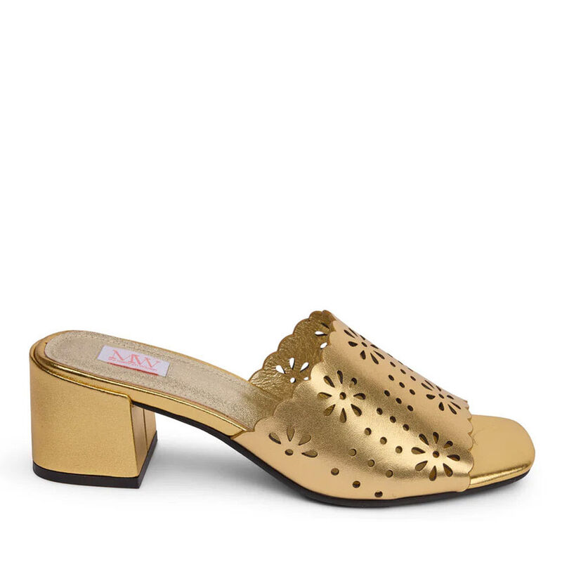 MW By Kathryn Wilson Annie Slide image number 0